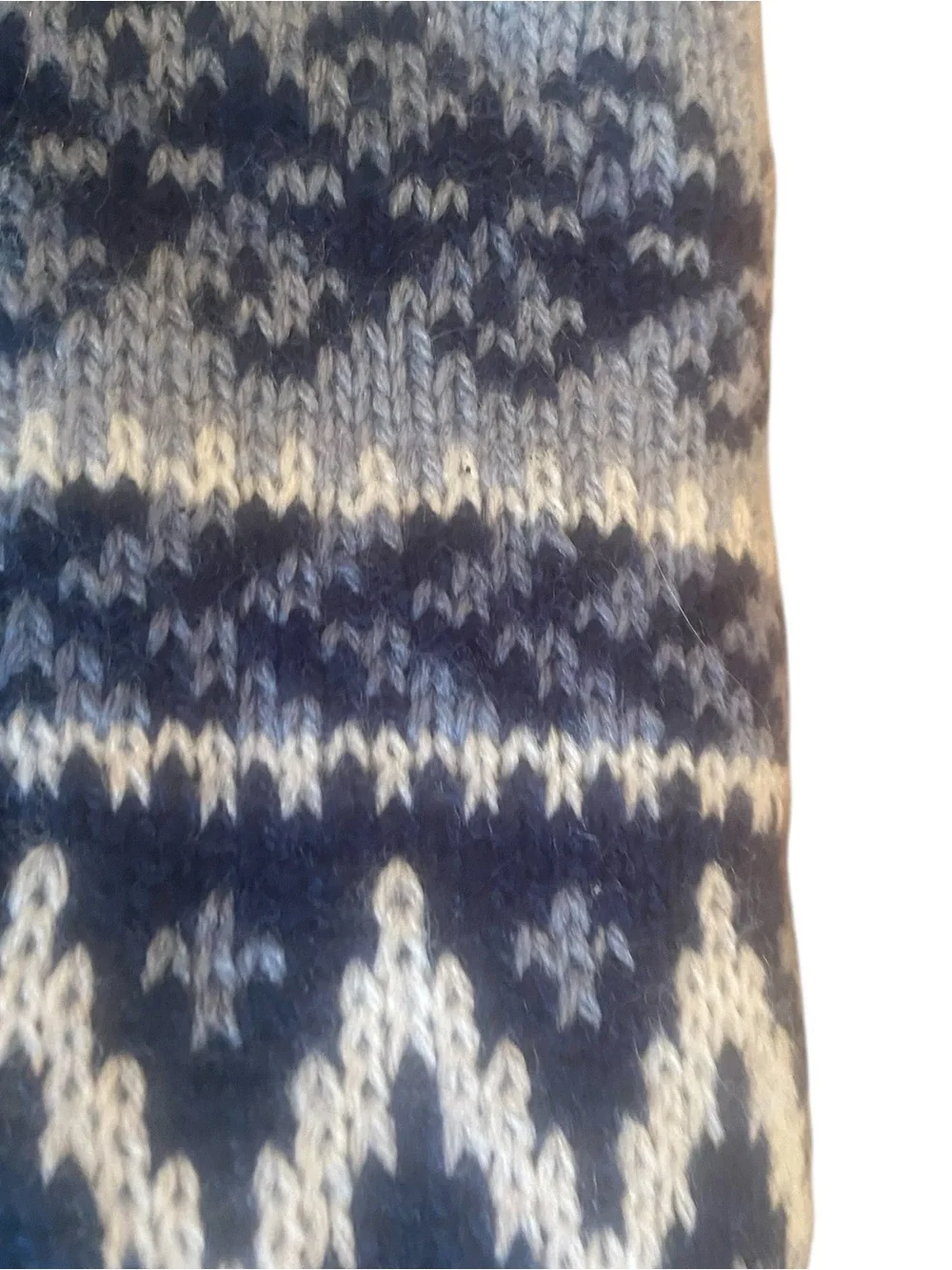 3/$25Bundle Muk Luks Unisex Sherpa-Lined Cabin Socks -Navy & Light Blue One Sz